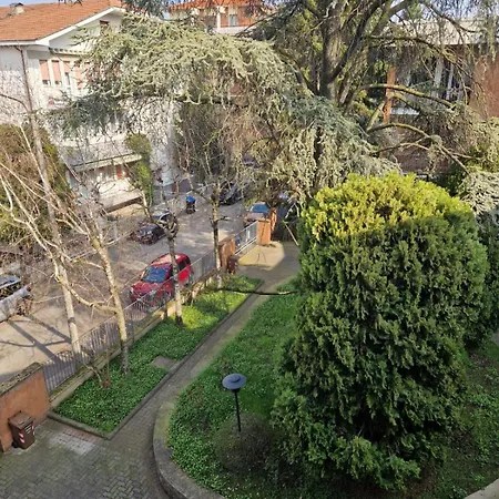 Marigold House 아파트 파르마